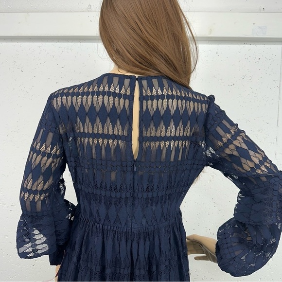 Trunk Turk Women’s Size 2 Wynton Navy Blue Lace Lined Dress New With Tags - Picture 7 of 14